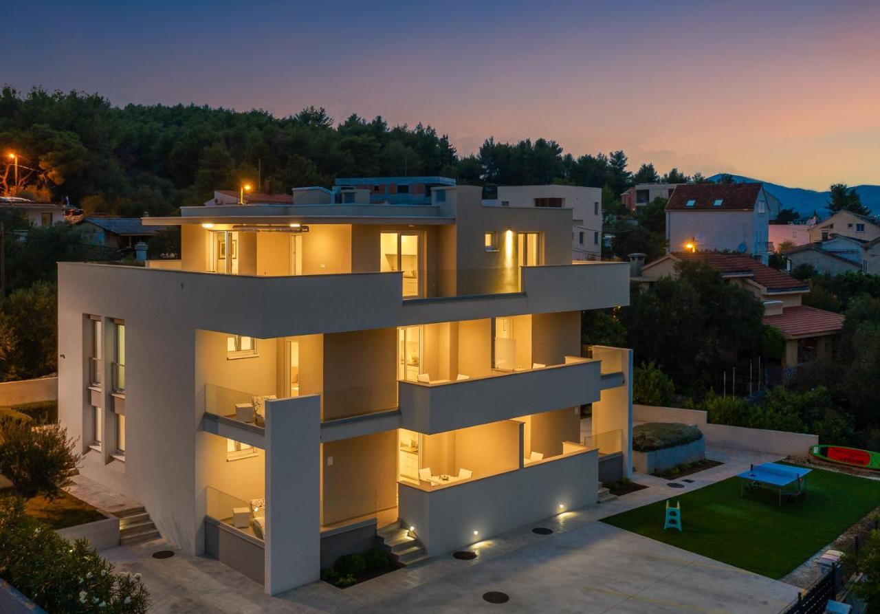 Apartments Alba 1 Slatine Luaran gambar