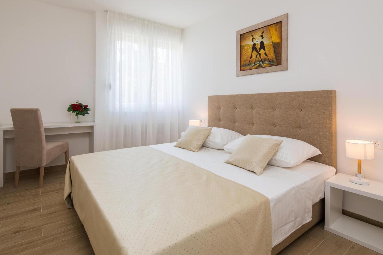 Apartments Alba 1 Slatine Luaran gambar
